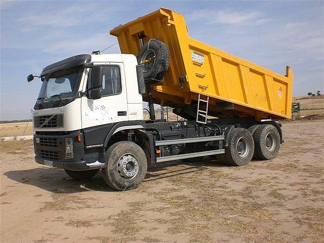 Самоскид VOLVO FM 400