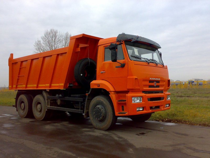 Самоскид КАМАЗ 6520