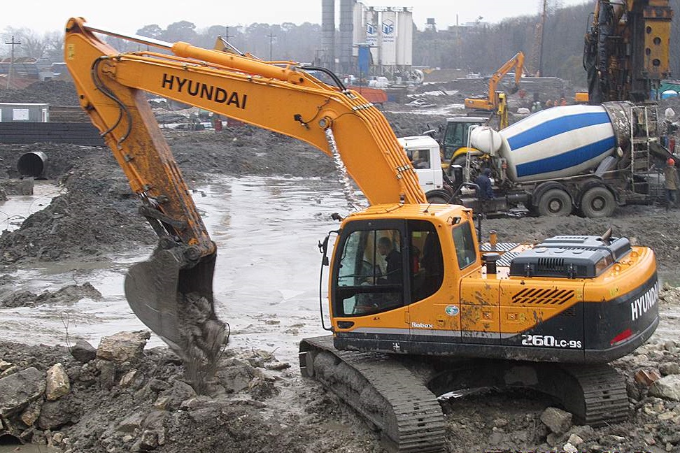 Гусеничний екскаватор Hyundai R260LC-9S