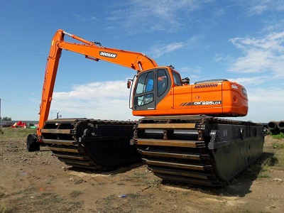 Плавучий екскаватор Doosan DX225LCA SLR