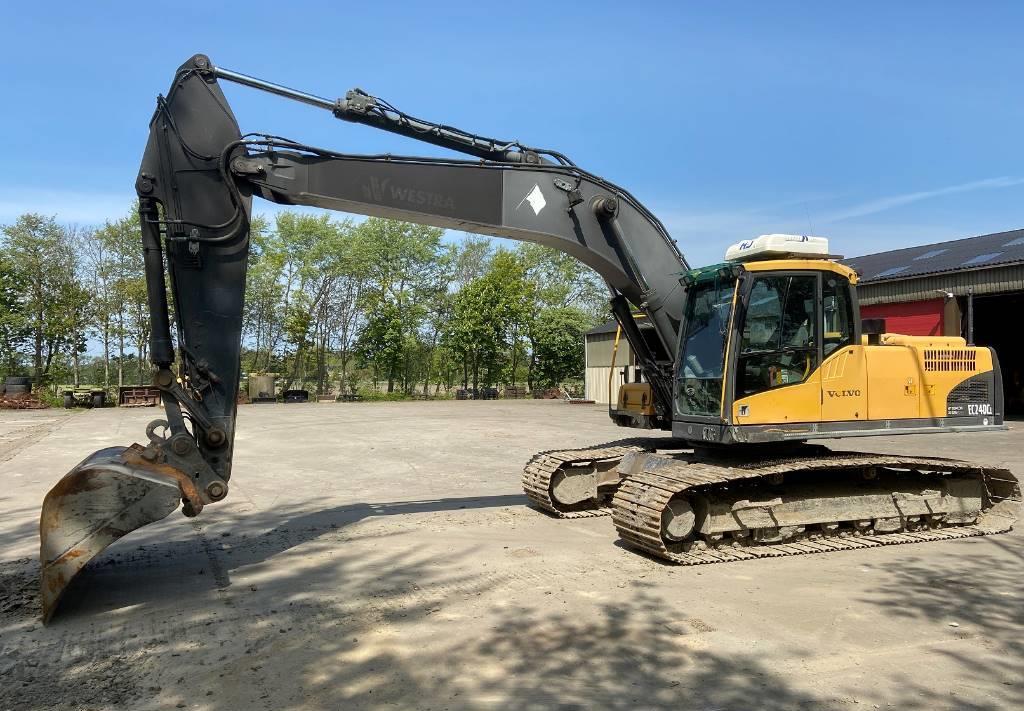 Гусеничний екскаватор Volvo EC240BLC