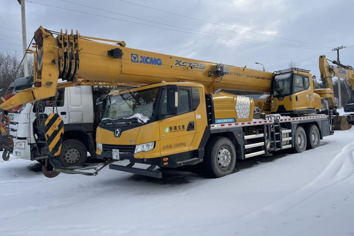 Автокран XCMG XCT25